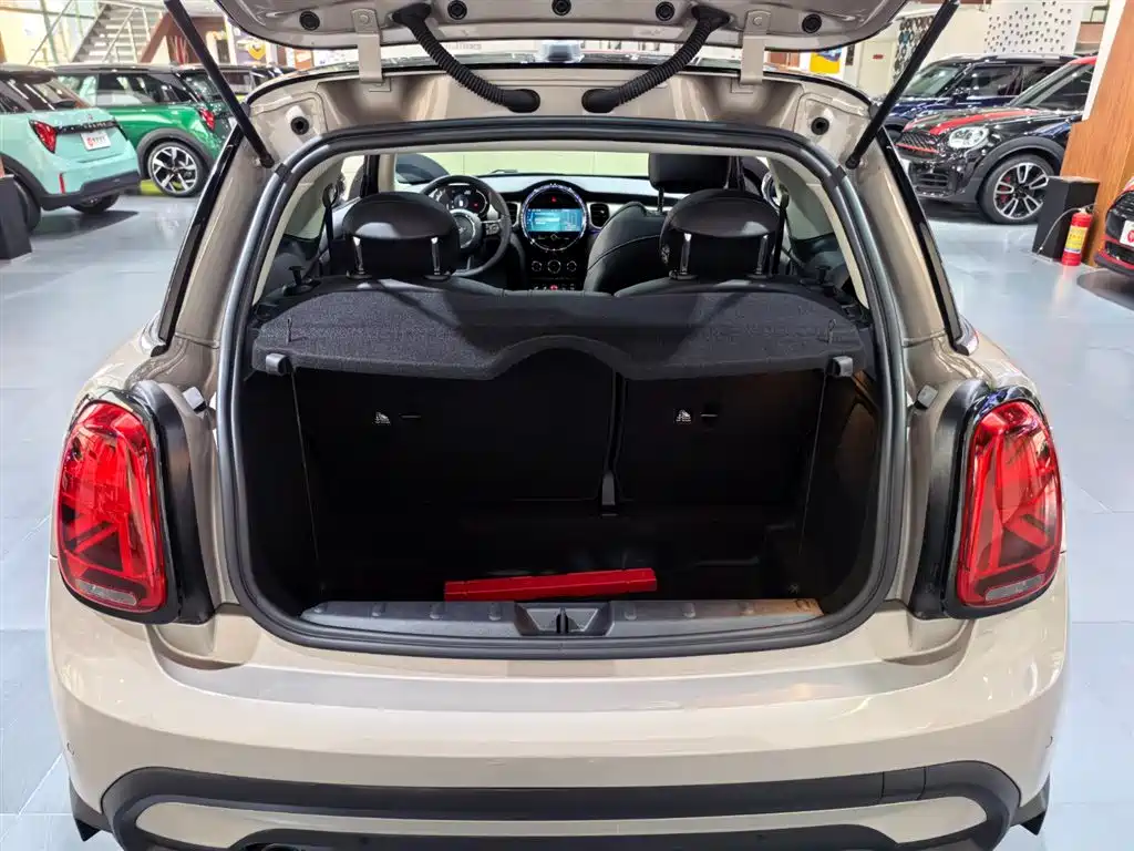 MINI 2022 1.5T COOPER Artist купить на сайте DeffCars
