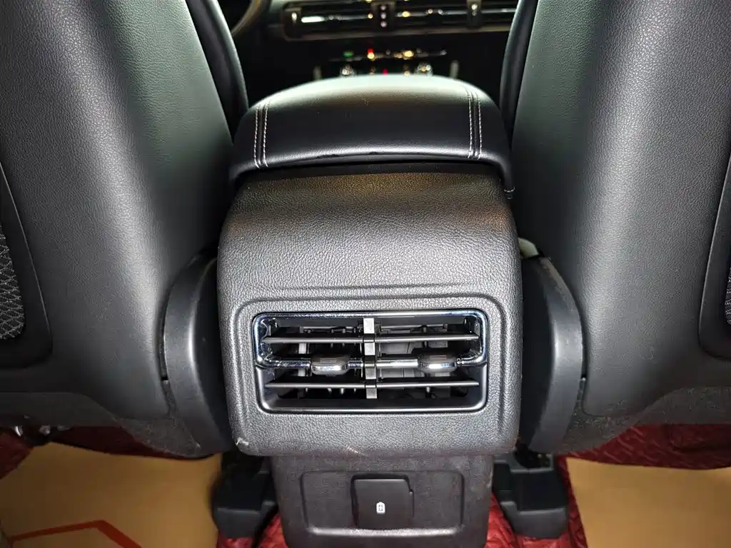 Adventurer 2022 2.0T Two-wheel drive Premium Edition купить на сайте DeffCars