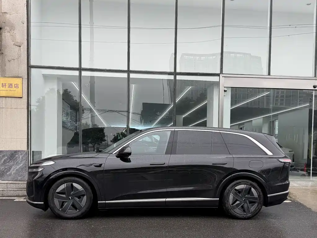 Ledo L90 2025 Max six-seater version купить на сайте DeffCars