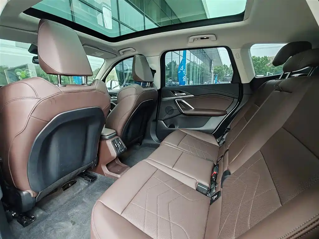 BMW iX1 2025 eDrive25L M Sports Package купить на сайте DeffCars