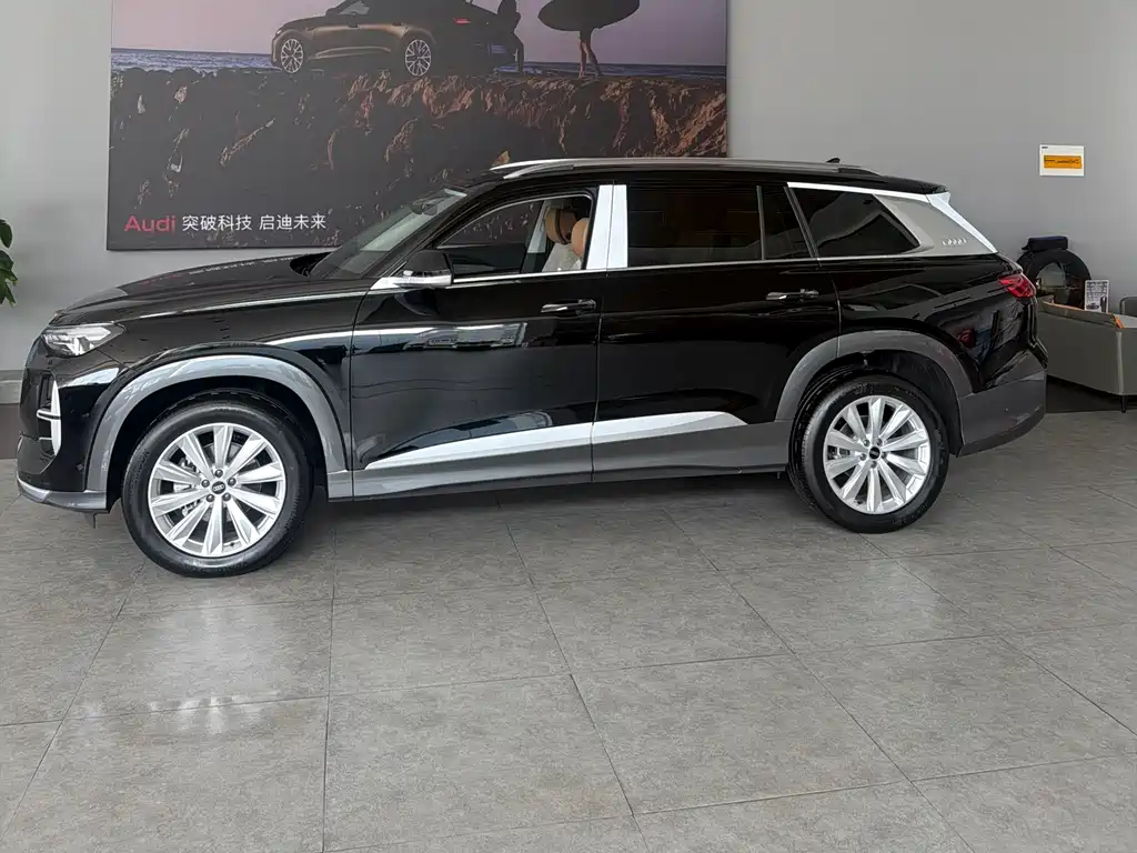 Audi Q6 2026 45 TFSI quattro Qiyun Yulin package 6 seats купить на сайте DeffCars