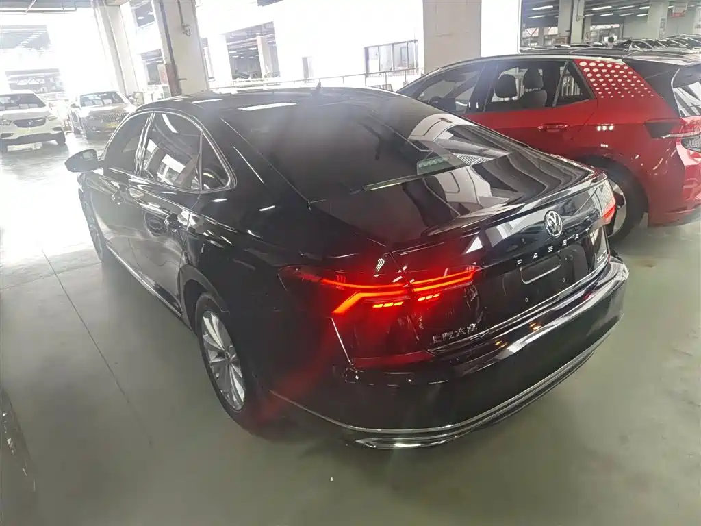 Passat 2019 330TSI Elite Edition National V купить на сайте DeffCars