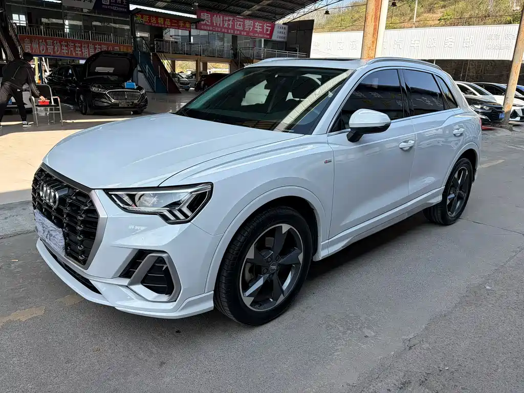 Audi Q3 2020 35 TFSI Fashionable and Dynamic купить на сайте DeffCars