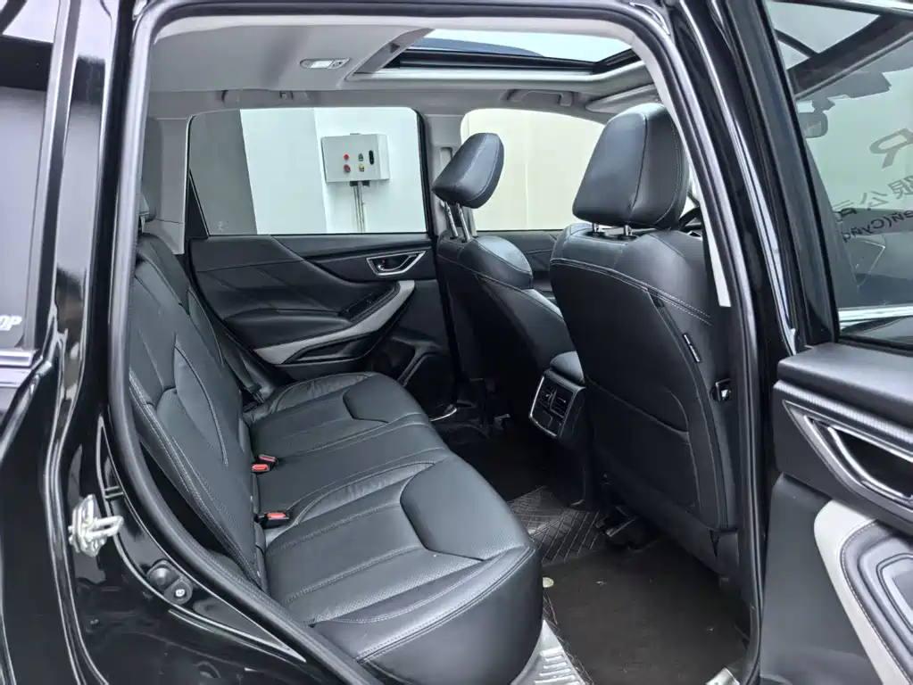 Forester 2022 2.0i AWD Deluxe Edition EyeSight купить на сайте DeffCars