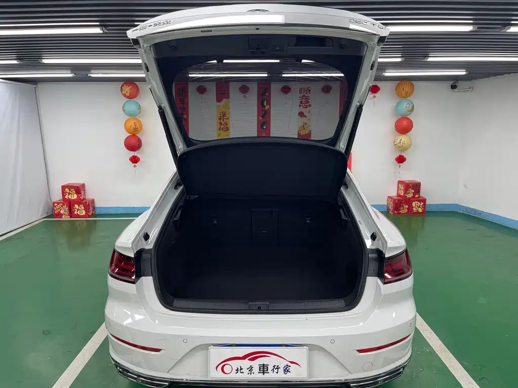 FAW-Volkswagen CC 2023 380TSI eye-catching version купить на сайте DeffCars