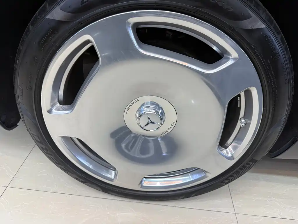 Maybach S-Class 2022 S 680 4MATIC Original Couture First Edition купить на сайте DeffCars