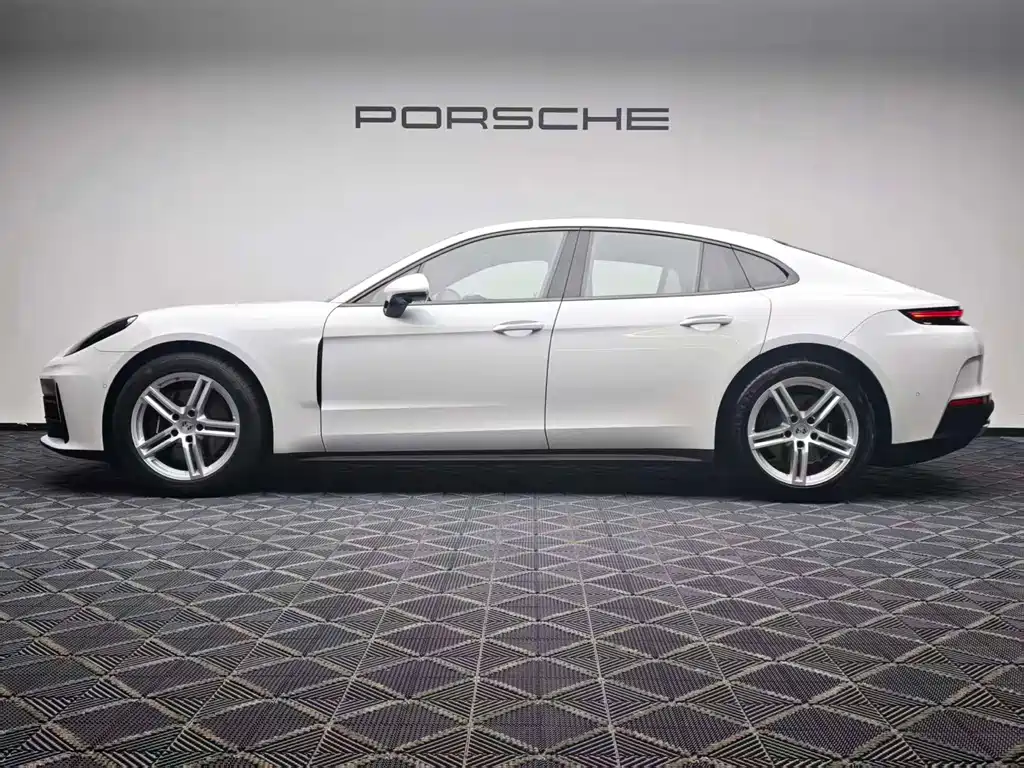 Panamera 2024 Panamera 2.9T купить на сайте DeffCars