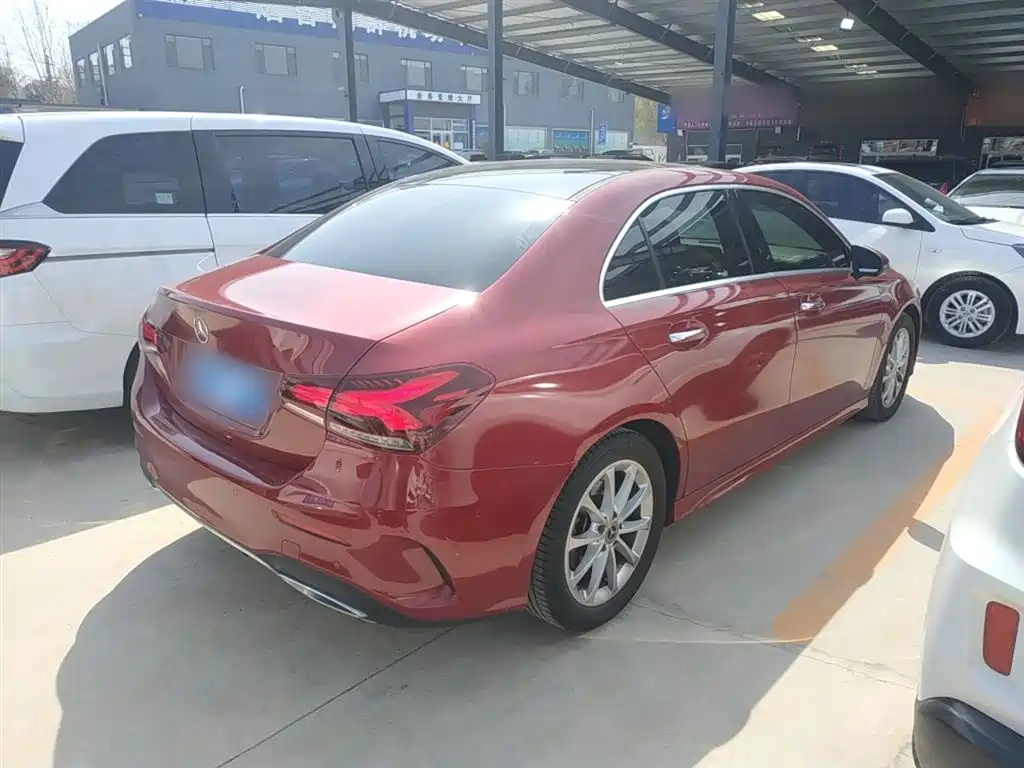 Mercedes-Benz A-Class 2020 Facelift A 200 L Sports Sedan Dynamic Type купить на сайте DeffCars