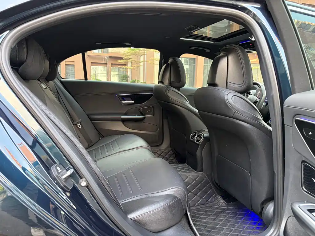 Mercedes-Benz C-Class 2023 C 200 L Sports Edition купить на сайте DeffCars