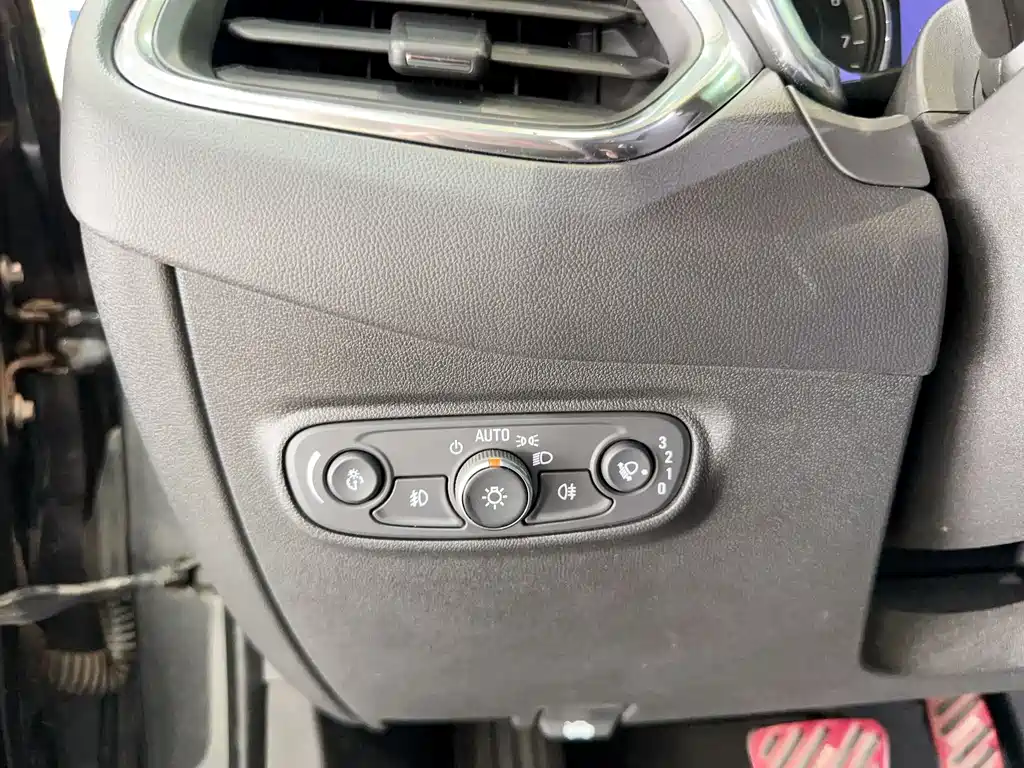Explorer 2019 535T Automatic Border Edition National VI купить на сайте DeffCars