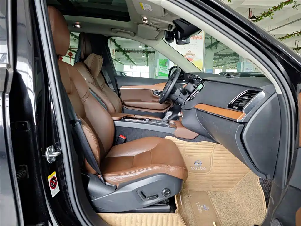 Volvo XC90 2019 T6 Zhiyi Edition 7 seats National V купить на сайте DeffCars