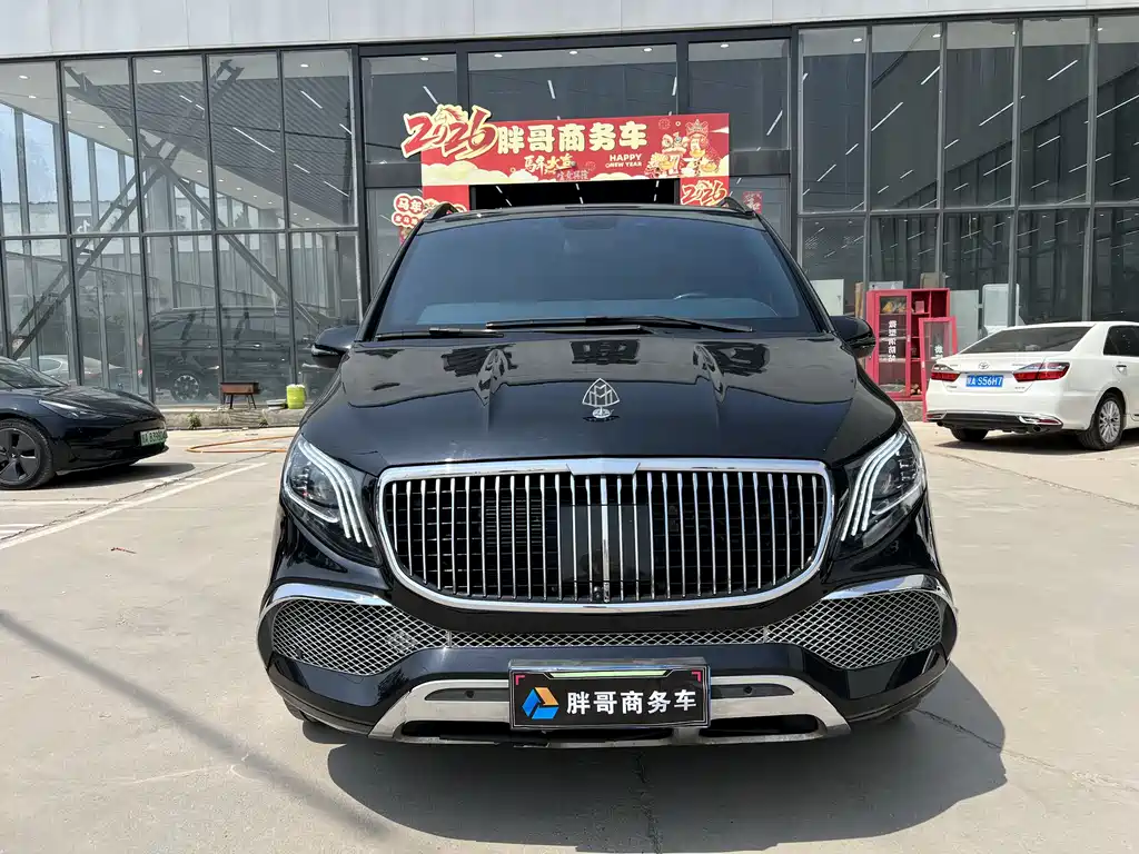 Vito 2023 2.0T Business Edition 7 seats купить на сайте DeffCars
