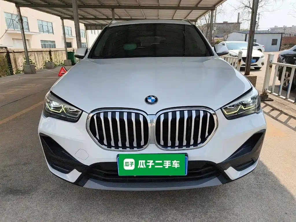 BMW X1 2021 sDrive25Li Leading Model купить на сайте DeffCars