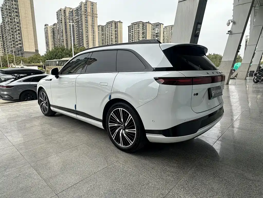 Xpeng G9 2022 650 Performance Edition Pro купить на сайте DeffCars