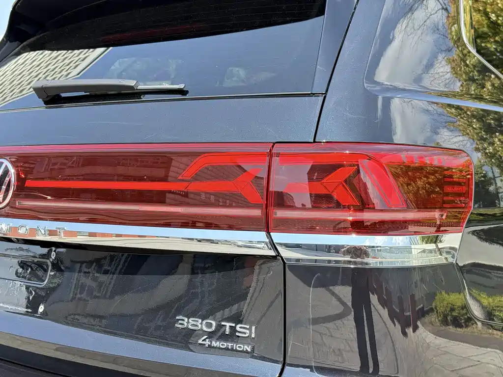 Touron 2024 380TSI four-wheel drive luxury version купить на сайте DeffCars