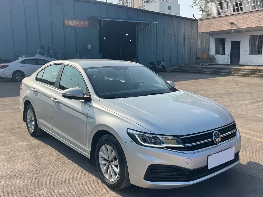 Bora 2021 1.5L automatic fashion smart connected version купить на сайте DeffCars