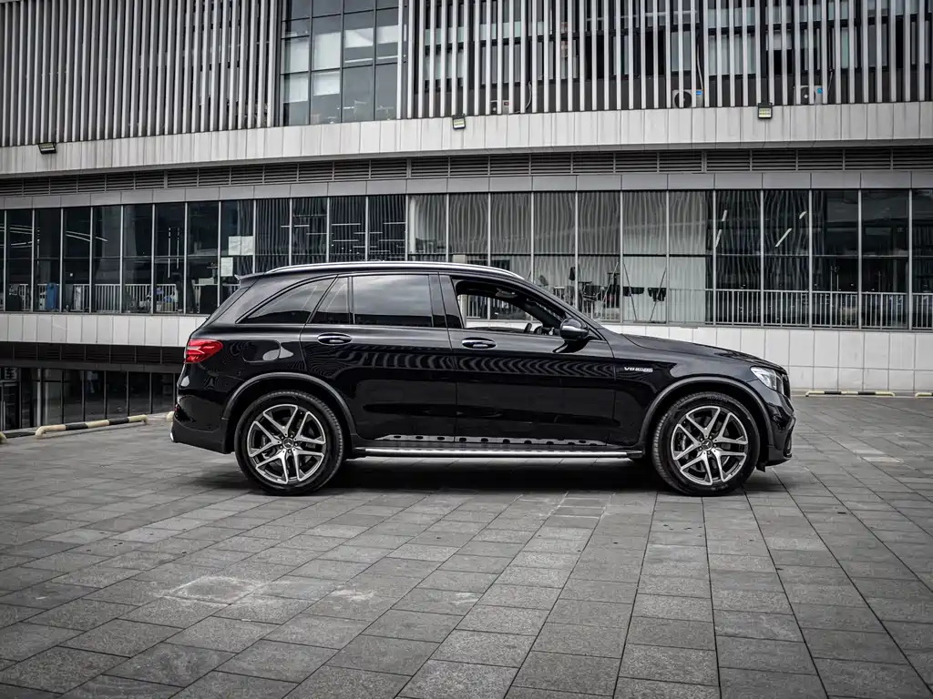 Mercedes-Benz GLC AMG 2018 AMG GLC 63 4MATIC+ купить на сайте DeffCars