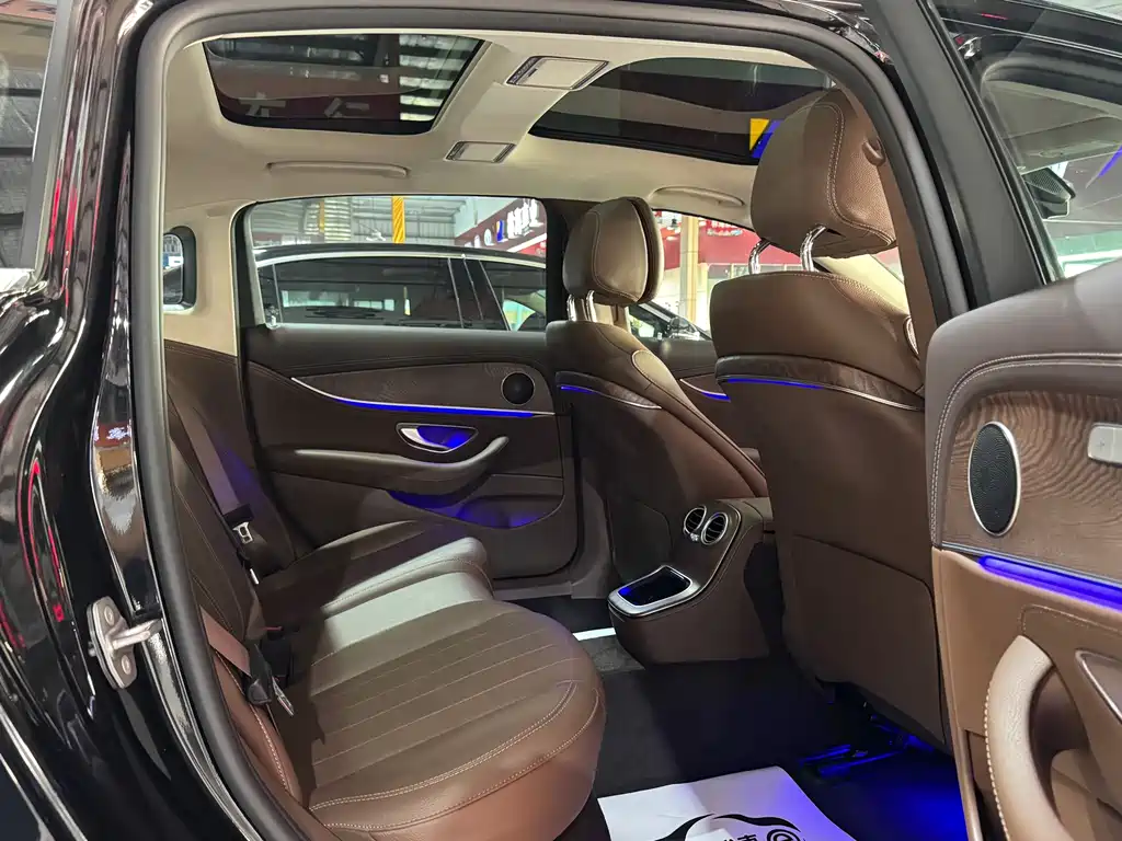 Mercedes-Benz E-Class 2023 E 300 L Fashion купить на сайте DeffCars