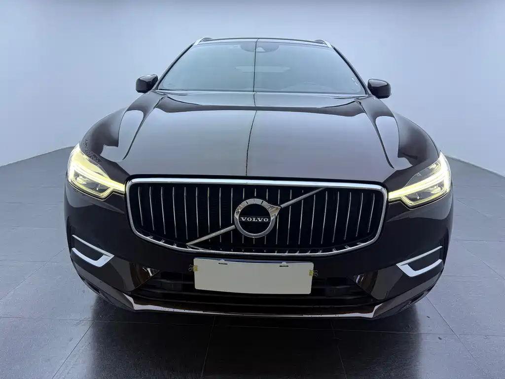 Volvo XC60 2021 T5 four-wheel drive Zhiyi Luxury Edition купить на сайте DeffCars