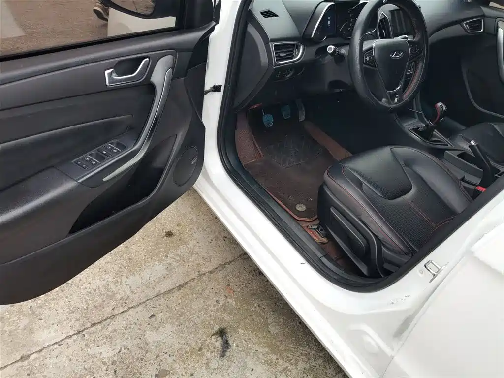Arrizo 5 2017 1.5L Manual Deluxe Edition купить на сайте DeffCars