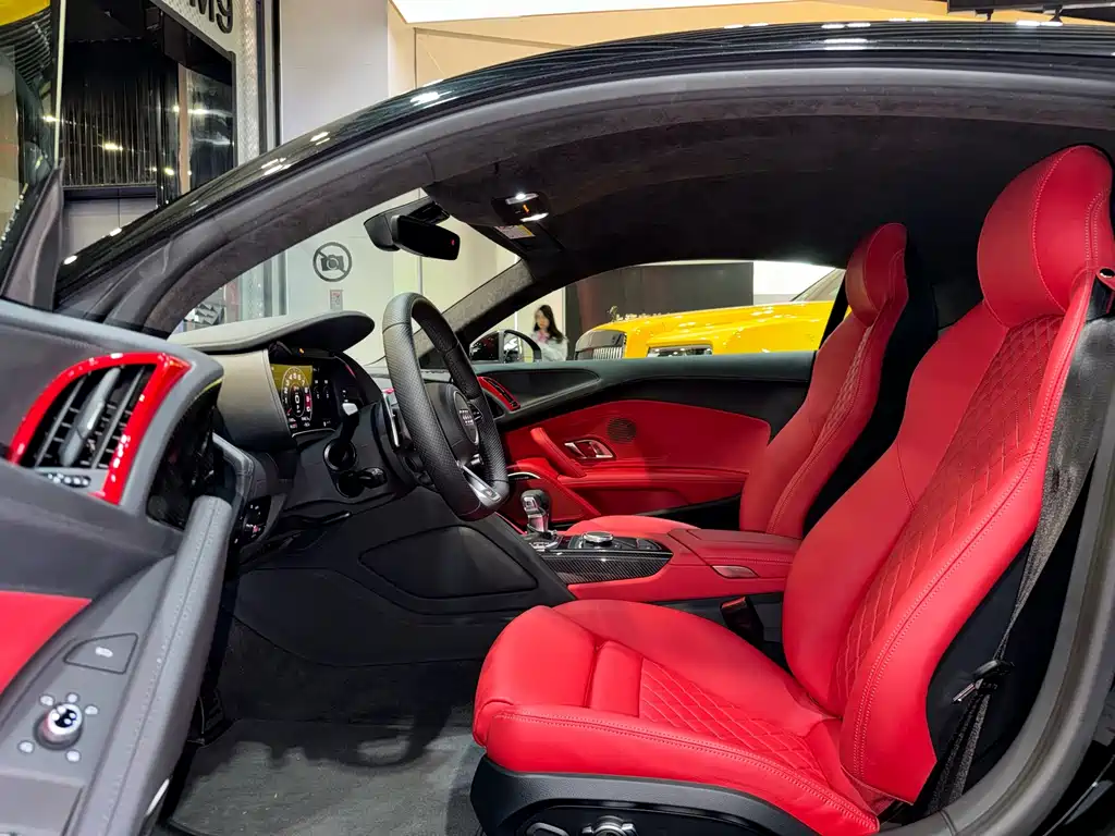 Audi R8 2022 V10 Coupe performance купить на сайте DeffCars