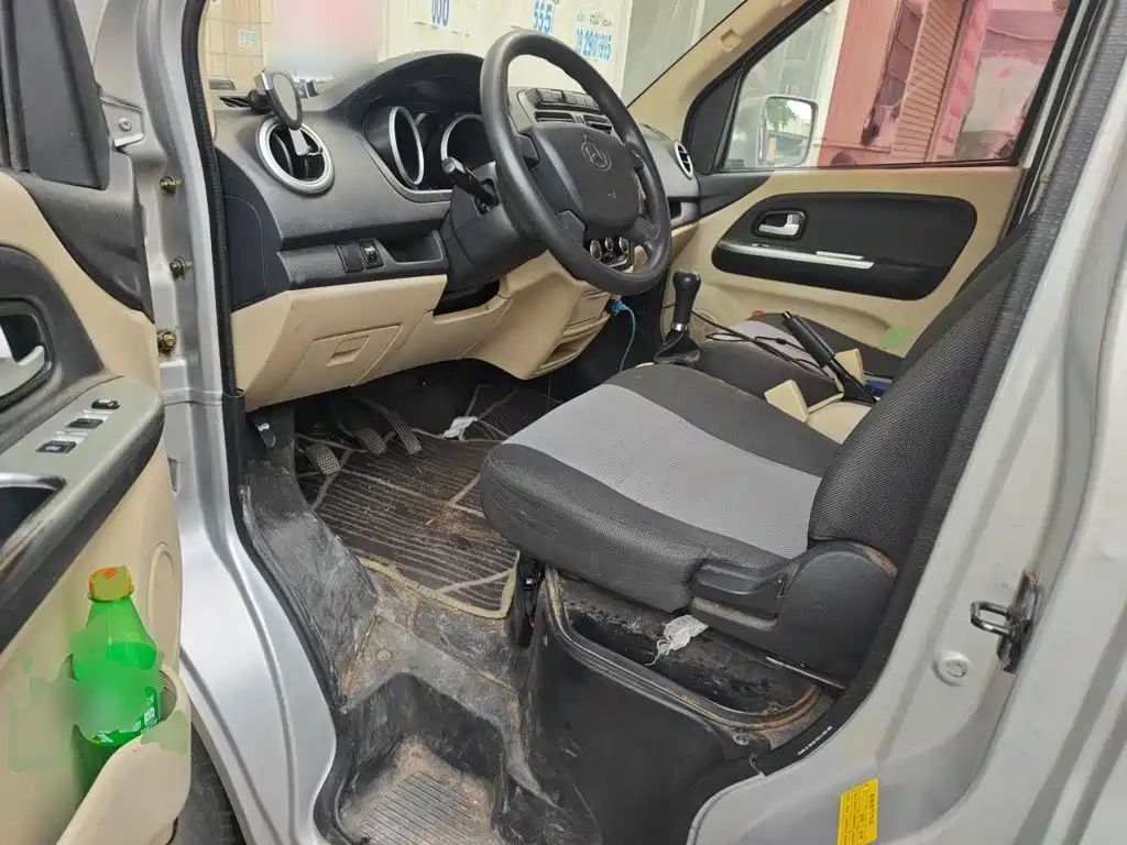 Changan Ruixing M80 2019 1.5L basic model 4 seats single steam air conditioner National VI flat top back lift door DAM15KR купить на сайте DeffCars