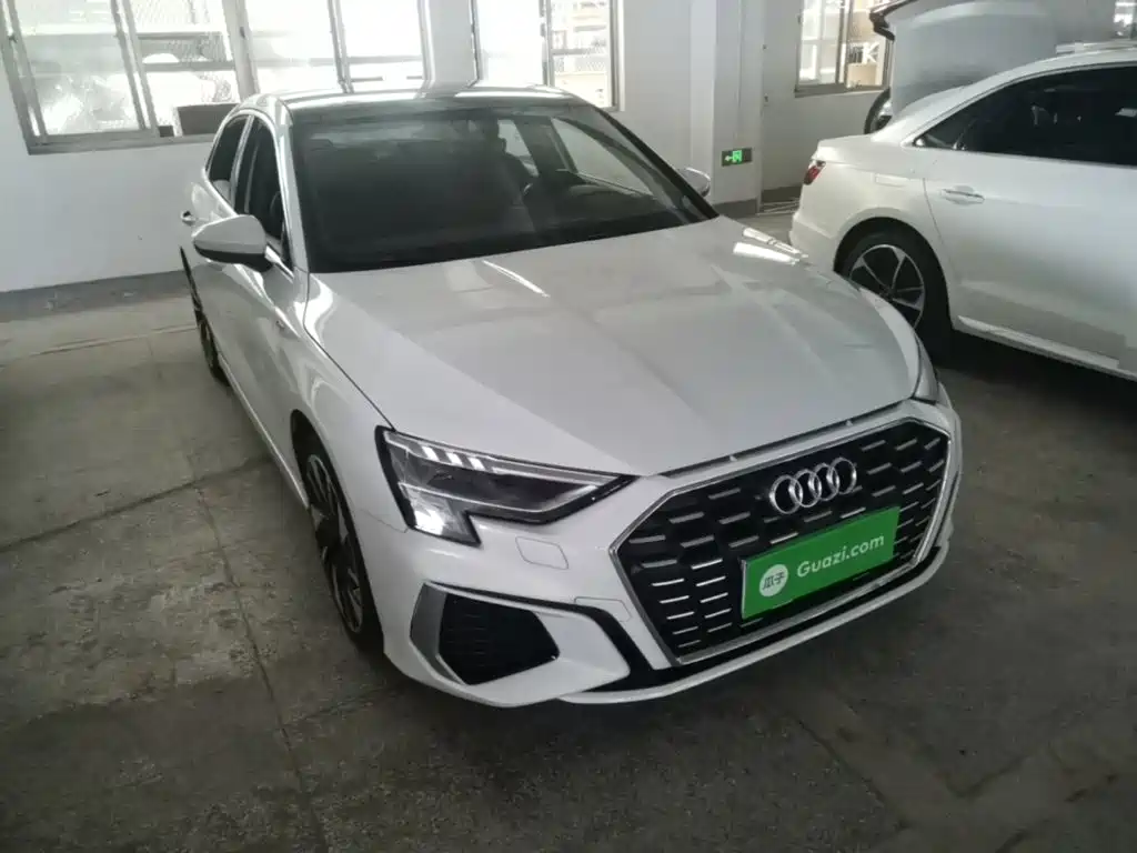 Audi A3 2024 A3L Limousine 35 TFSI Fashionable and Sporty купить на сайте DeffCars