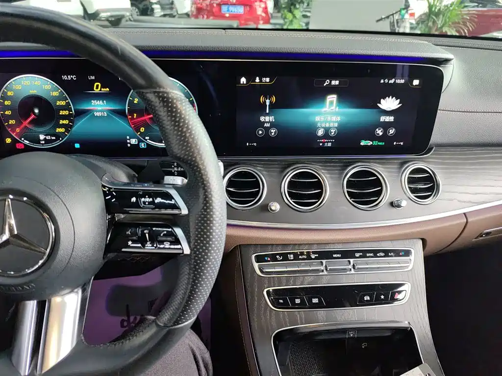 Mercedes-Benz E-Class 2021 E 300 L Sports Luxury купить на сайте DeffCars