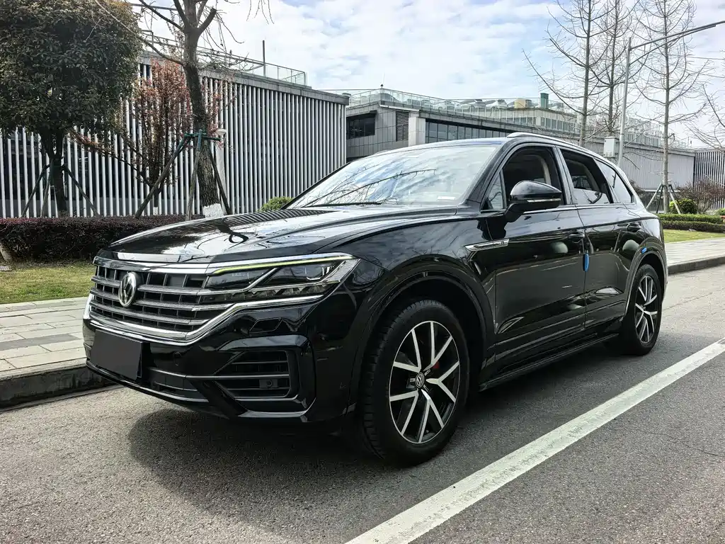 Touareg 2020 3.0TSI Ruixiang Edition National VI купить на сайте DeffCars