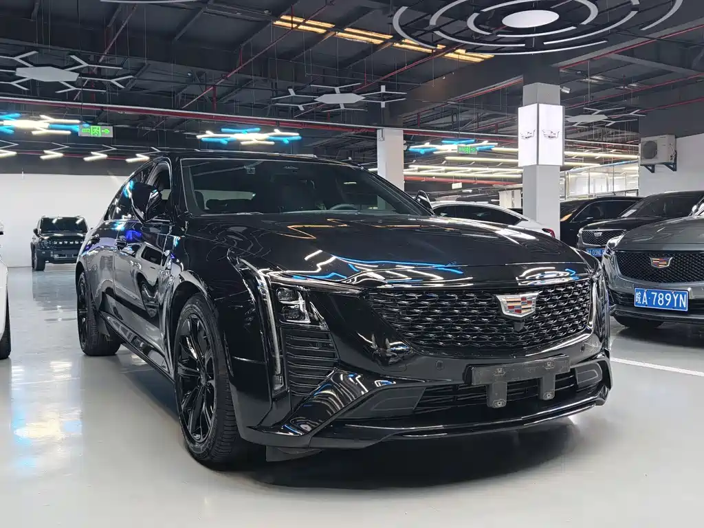 Cadillac CT5 2024 28T Luxury Pro купить на сайте DeffCars