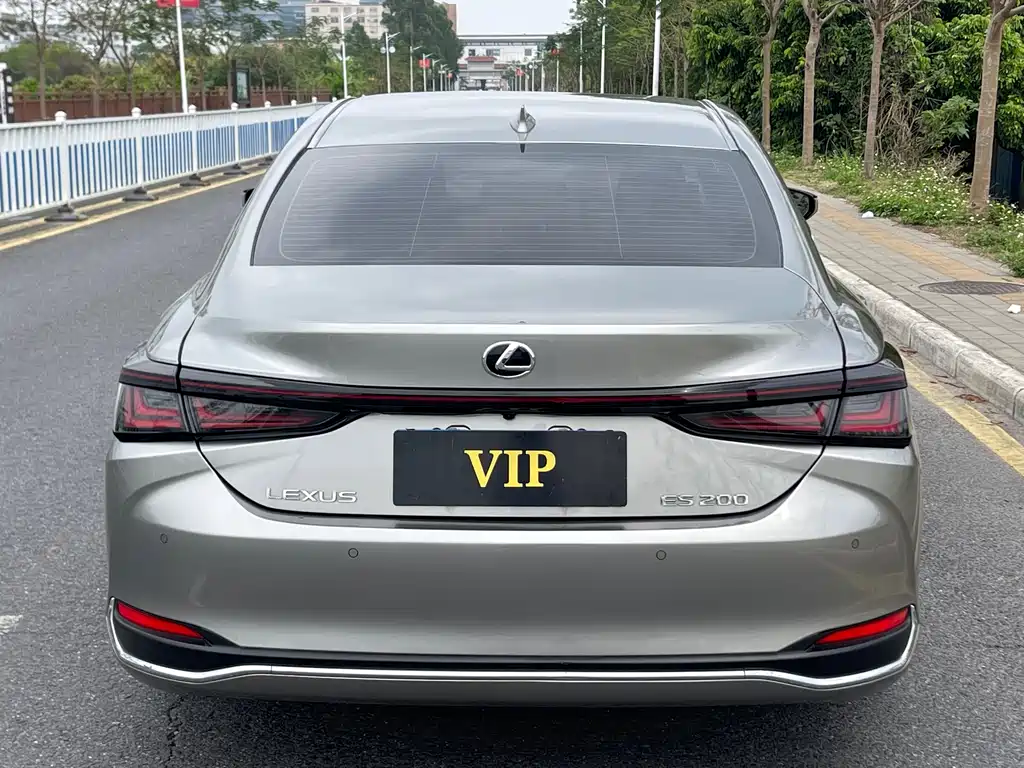 Lexus ES 2025 200 Premium Edition купить на сайте DeffCars