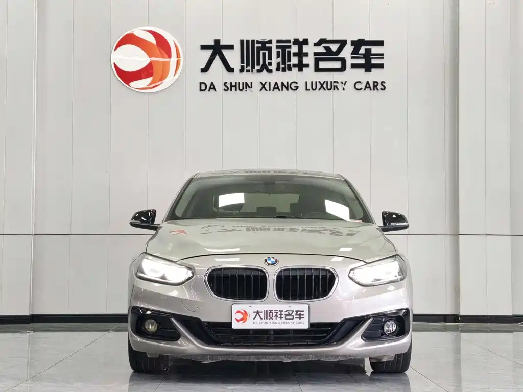 BMW 1 Series 2018 118i Sports купить на сайте DeffCars