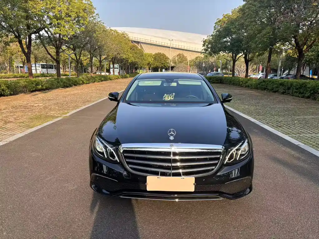 Mercedes-Benz E-Class 2020 facelift E 300 L sporty and stylish купить на сайте DeffCars