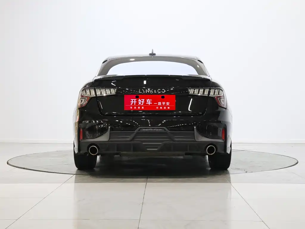 Lynk & Co 03 2022 2.0TD DCT Pro купить на сайте DeffCars