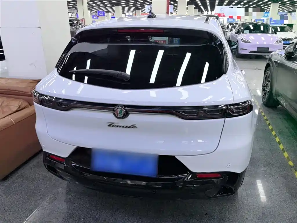 Tonale Tonali 2023 2.0T 268HP AWD Veloce Track Edition купить на сайте DeffCars