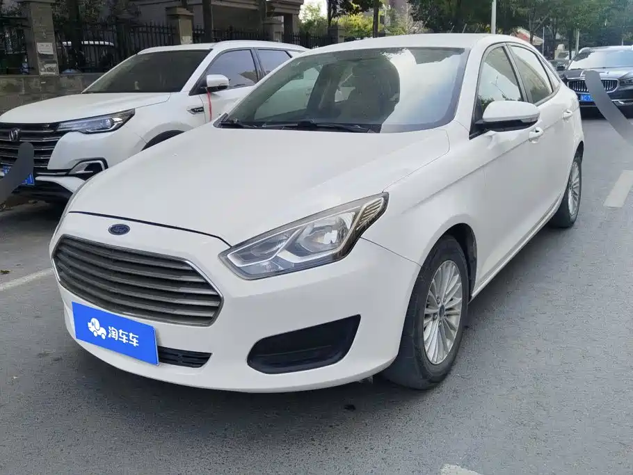 Escort 2017 facelift 1.5L automatic comfort model купить на сайте DeffCars