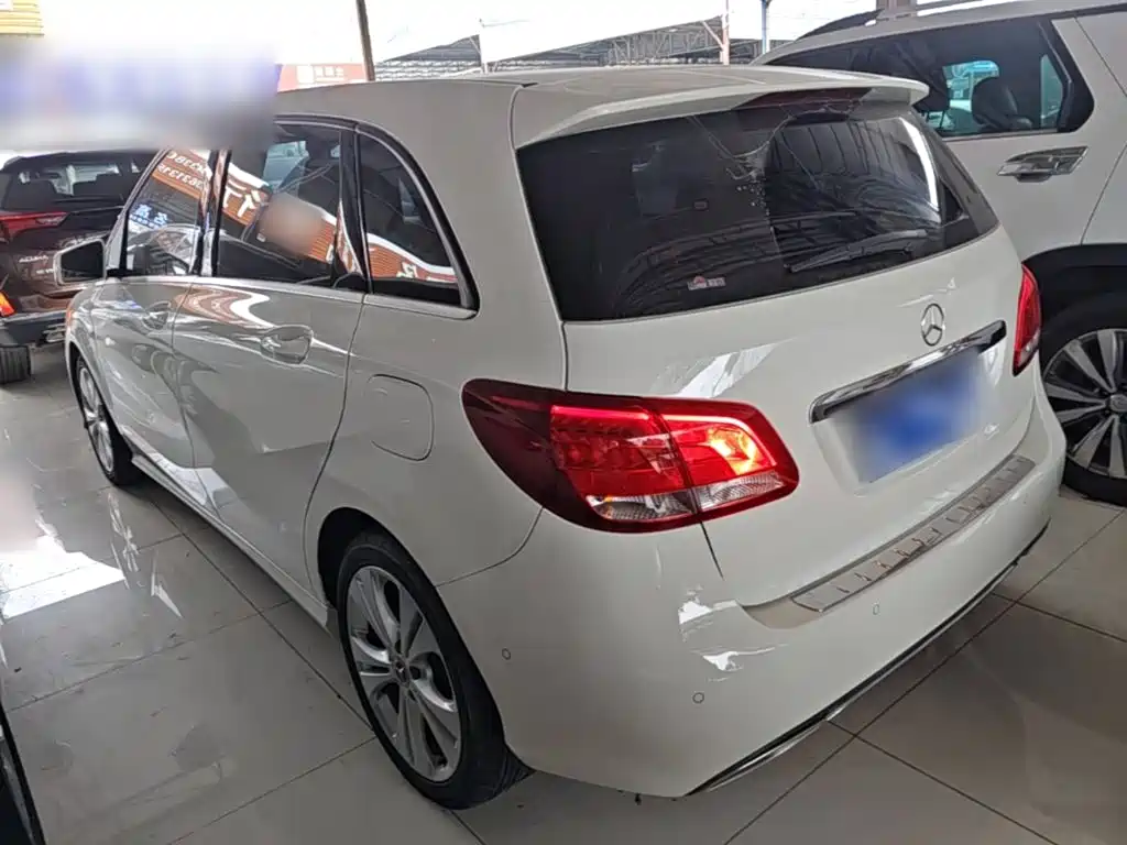 Mercedes B-Class 2018 B 200 Dynamic купить на сайте DeffCars