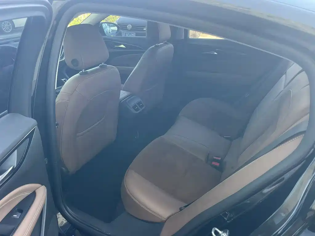 Regal 2017 20T Elite купить на сайте DeffCars