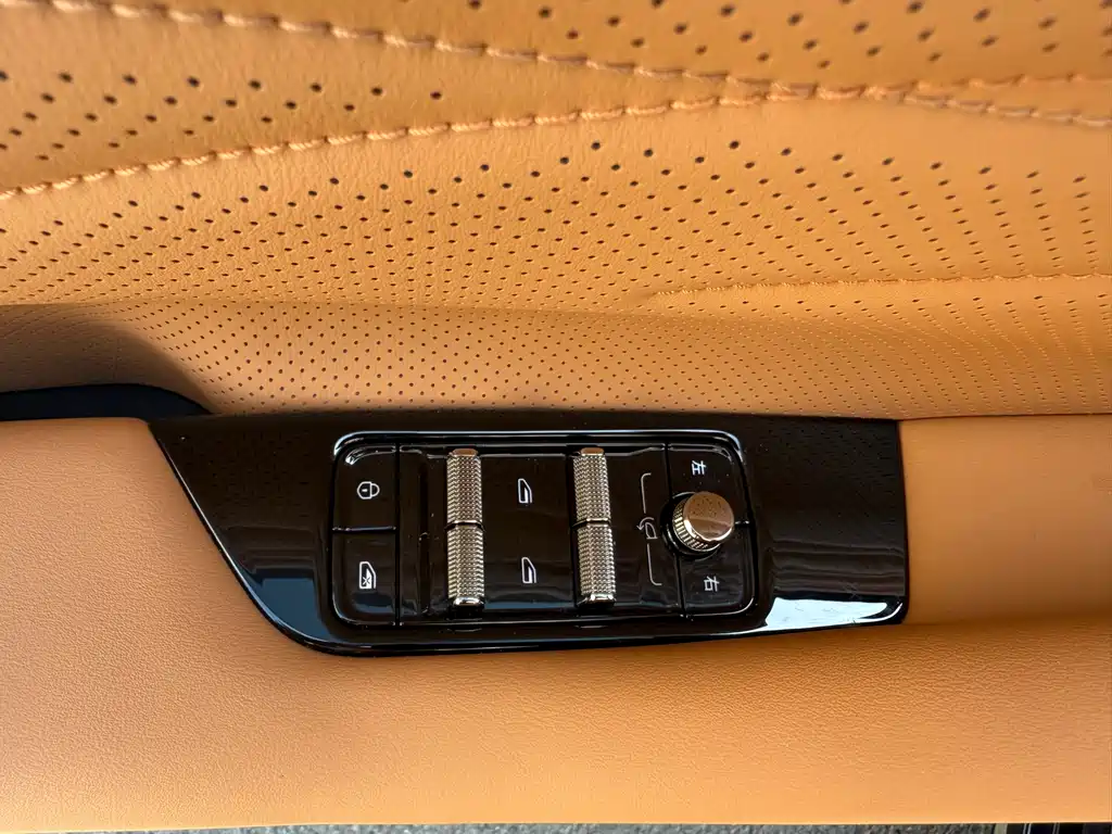 Galaxy Star 8 2025 130km EM-i flagship version купить на сайте DeffCars
