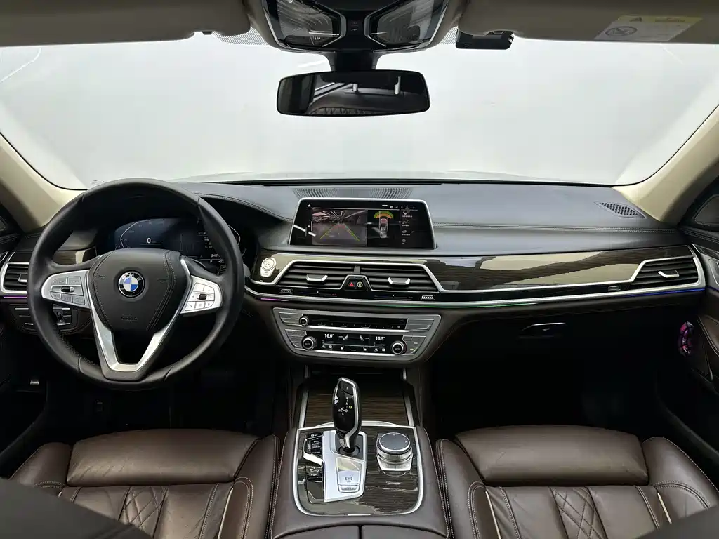 BMW 7 Series 2019 730Li Luxury Package купить на сайте DeffCars