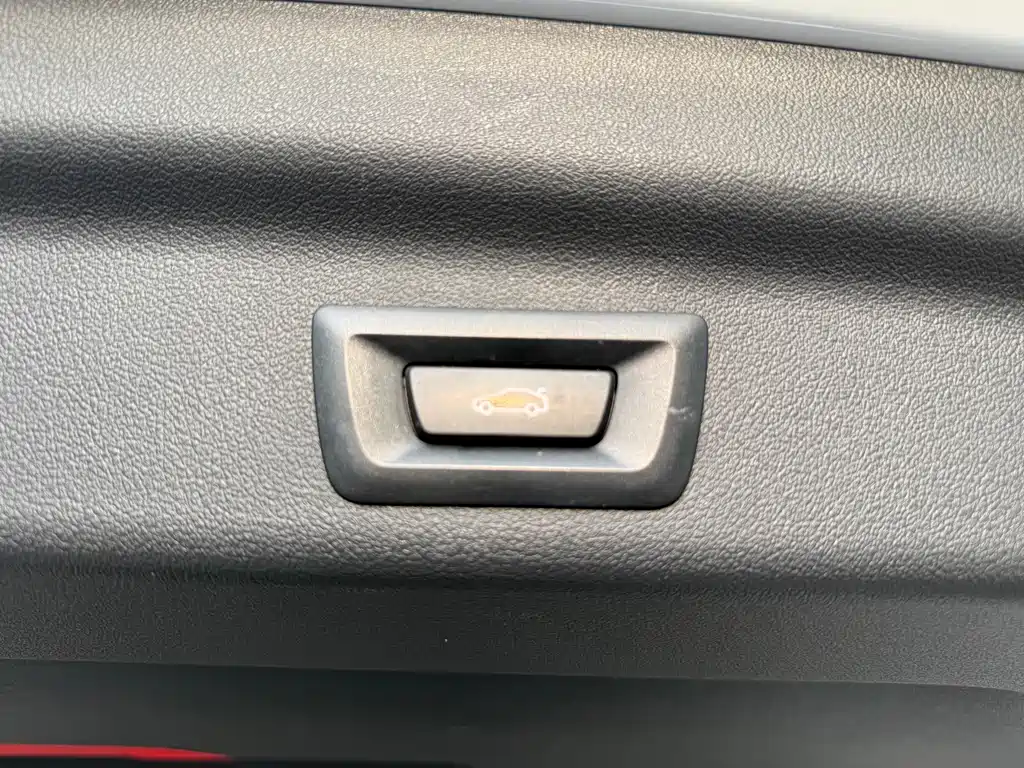 BMW X1 2023 sDrive25Li M Sports Package купить на сайте DeffCars