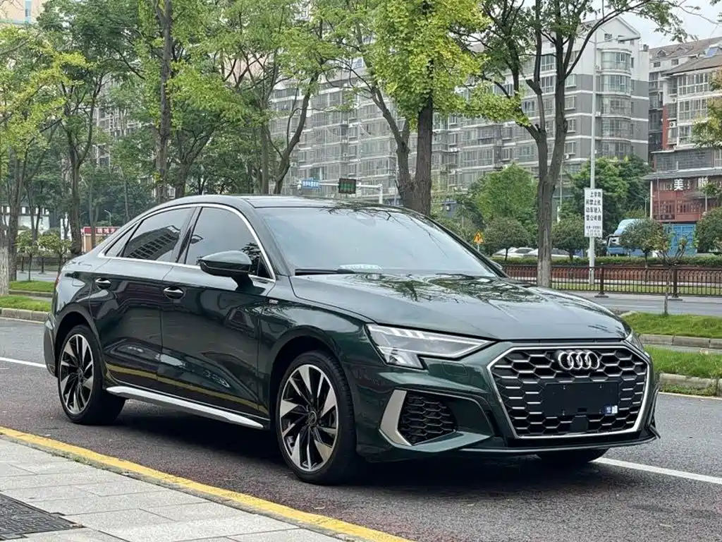 Audi A3 2023 A3L Limousine 35 TFSI Fashionable and Sporty купить на сайте DeffCars