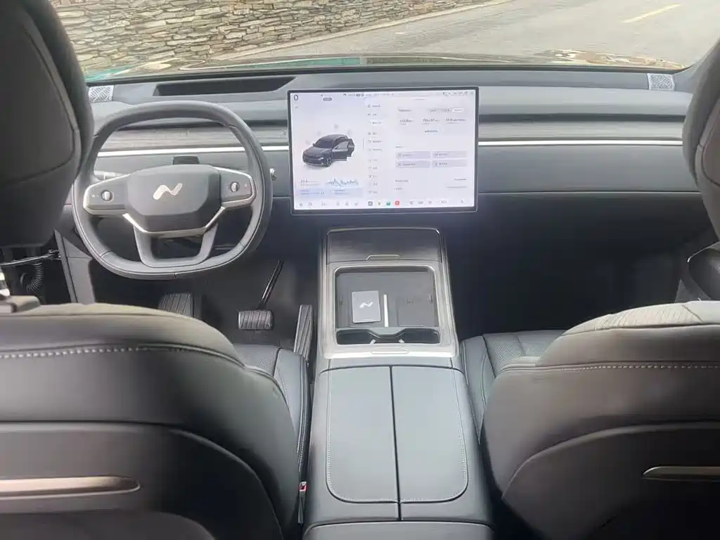 Ledo L90 2025 Max six-seater version купить на сайте DeffCars