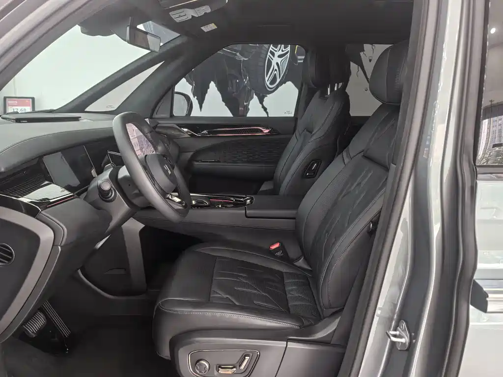 Jikrypton 009 2024 seven-seater aisle version 108kWh купить на сайте DeffCars