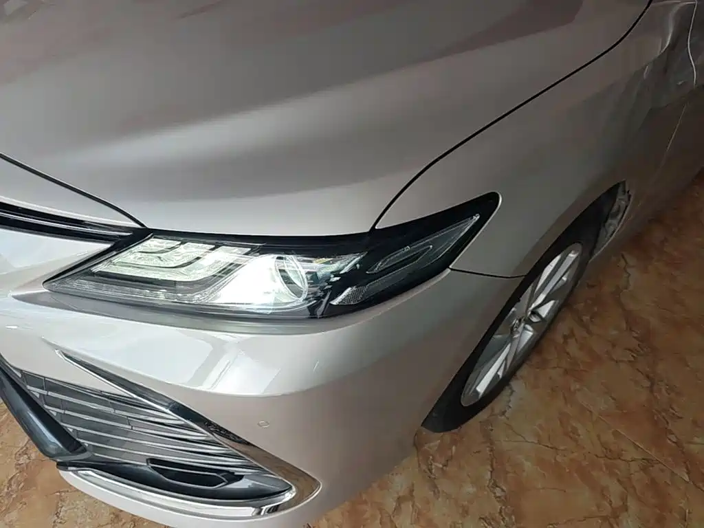 Camry 2021 2.0G Deluxe Edition купить на сайте DeffCars