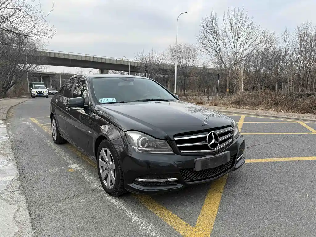 Mercedes-Benz C-Class 2011 C 180K Classic купить на сайте DeffCars