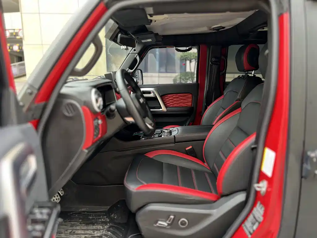 Beijing Off-Road BJ40 2023 2.0D Automatic Four-wheel Drive Blade Hero Edition Knight Type купить на сайте DeffCars