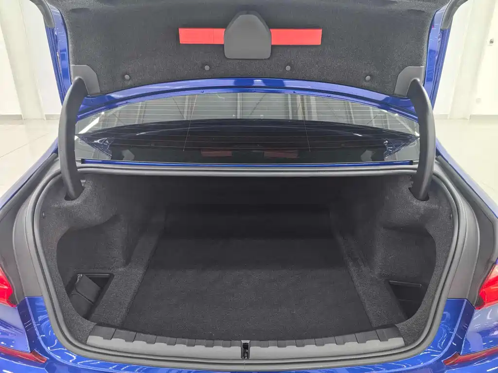 BMW 3 Series 2021 facelift 325Li M Sports Package купить на сайте DeffCars