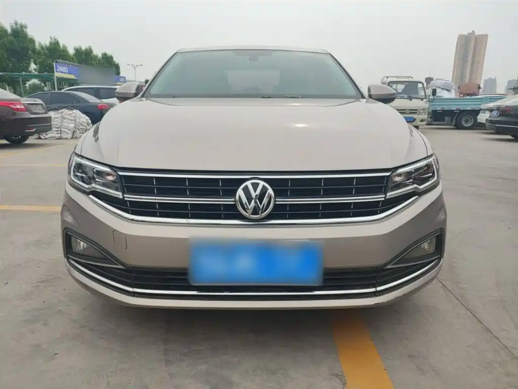 Bora 2020 1.5L automatic comfort model купить на сайте DeffCars