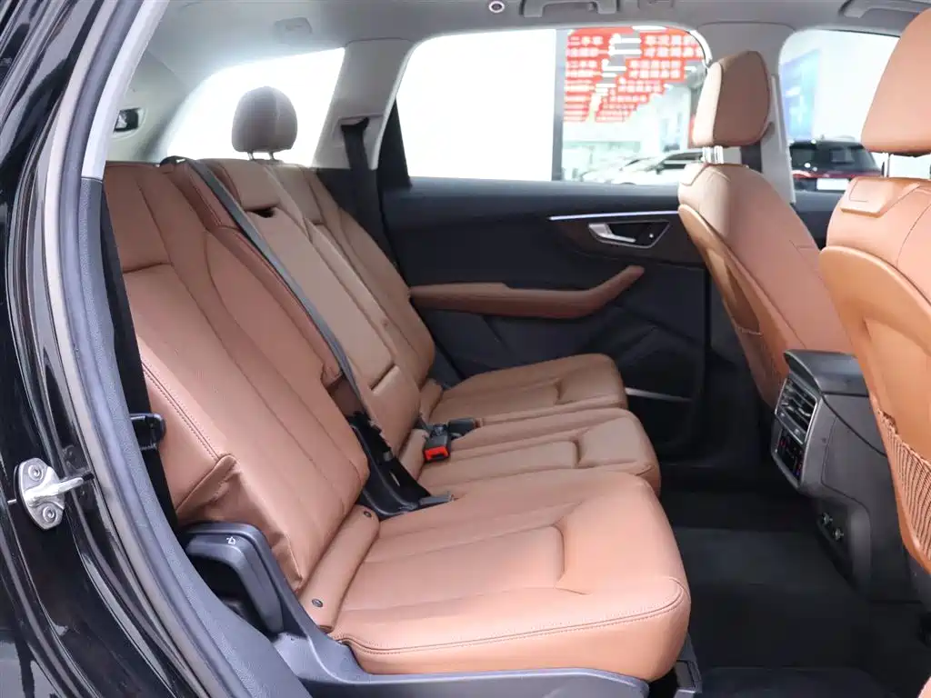 Audi Q7 2025 55 TFSI quattro S line Black Warrior купить на сайте DeffCars
